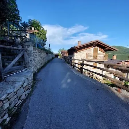 Natura A Portata Di Mano! Σαλέ